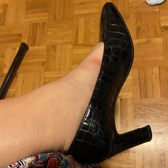 Vince Camuto Patent Leather Block Heels - Picture 8 of 9